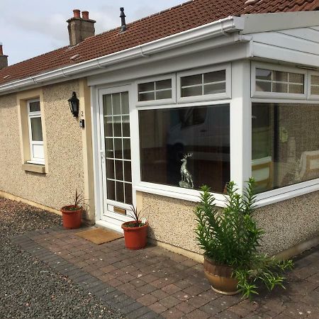 Pippin, Tranquil Scottish Cottage With Hot Tub Airdrie Kültér fotó
